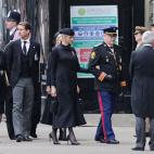 La reina Anne-Marie de Grecia, su hijo Pablo, Charlene y el príncipe Alberto II de Mónaco llegan a la Abadía de Westminster.