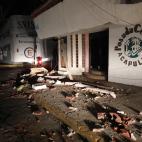 Vista de daños en negocios debido al sismo de 7.1, este martes en el balneario de Acapulco, en el estado de Guerrero (México).