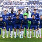 PORTO, PORTUGAL - MAY 29: The Chelsea team pose for a photo prior to the UEFA Champions League Final between Manchester City and Chelsea FC at Estadio do Dragao on May 29, 2021 in Porto, Portugal. (Photo by Alex Caparros - UEFA/UEFA via Getty Images)