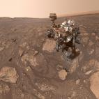 Selfie del vehículo Curiosity en Marte.