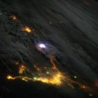 Así se ve un rayo desde el espacio, en esa zona iluminada en medio de las nubes. La foto fue tomada el 13 de diciembre Un par de fotografías mostradas esta semana por la NASA muestran desde la Estación Espacial Internacional, que cuenta con u...