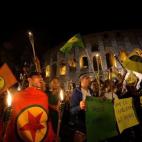 Roma (Italia). Los activistas exigen más ayuda para las fuerzas kurdas asediadas.