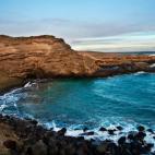Esta playa de Hawai mezcla el color negro con el verde del mineral olivino que hay en la zona. Es una playa de difícil acceso: se necesita un guía y un 4x4 si no quieres andar más de ¡hora y media! para llegar. Como curiosidad, sólo existen...