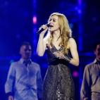 La ganadora del pasado festival de Eurovisión por Dinamarca,  Emmilie de Forrest, canta durante una gala previa al festival de Eurovisión 2014, que se celebrará en Copenhague (Dinamarca) el sábado 10 de mayo de 2014.