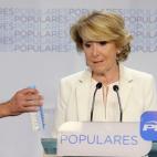 Esperanza Aguirre, candidata del PP a la alcaldía de Madrid, comparece para valorar los resultados electorales. 