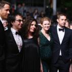 Ryan Reynolds, Atom Egoyan, Arsinee Khanjian, Mireille Enos y Scott Speedman asisten al estreno de 'Captives'