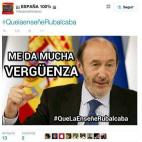 En febrero de 2012, una campaña del PP en Twitter se le volvía en contra al pedir que el líder del PSOE publicara sus declaraciones de la renta como había hecho Mariano Rajoy. El hashtag elegido fue #QuelaenseñeRubalcaba. Y claro... luego y...