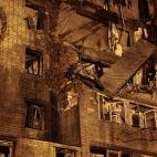 Seis muertos y seis desaparecidos por la colisi&oacute;n de un caza contra un edificio en el suroeste de Rusia