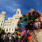 Los y las participantes en la marcha del Orgullo 2021 en Madrid