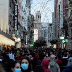 Madrid ya ha anunciado que reduce a seis las personas que se pueden reunir durante las fechas navide&ntilde;as, no tiene confinamiento perimetral y el toque de queda lo retrasa a las 01.30 horas en Nochebuena y Nochevieja.