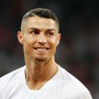 Durante el Mundial de Rusia de 2018, Cristiano Ronaldo decidi&oacute; deshacerse de los mechones rubios y luci&oacute; uno de los peinados que luego ser&iacute;a imitado por miles de j&oacute;venes: rapado y con la raya marcada a cuchilla