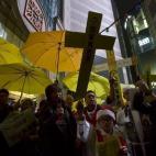 Los activistas prodemocracia de Hong Kong aprovechan el día de Navidad para continuar su lucha (AP Photo/Kin Cheung)