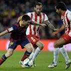 Lionel Messi con el Barcelona en el juego contra Almería el 2 de marzo de 2014