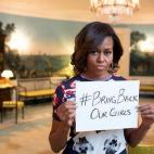 El lema Bring back our girls  fue difundido por actores, cantantes y caras conocidas de todo el mundo (como Michelle Obama) para que las 200 niñas secuestradas en Nigeria fueran liberadas. Boko Haram contestó con un Bring back our army (Devolv...