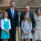 En la misa de Pascua en la Catedral de Palma de Mallorca, acompa&ntilde;ada por el resto de la familia Real.