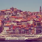 Las dos últimas plantas del Espacio están ocupadas por el restaurante y una terraza panorámica que ofrece las que discutiblemente son las mejores vistas de Porto.