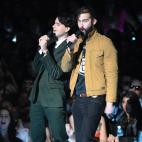 NEW YORK, NY - AUGUST 25: Ezra Koenig (L) and Christopher Tomson of Vampire Weekend speak onstage during the 2013 MTV Video Music Awards at the Barclays Center on August 25, 2013 in the Brooklyn borough of New York City. (Photo by Michael Locc...