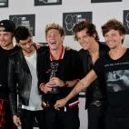 Liam Payne (L), Zayn Malik (2nd L), Niall Horan (C), Harry Styles (2nd R) and Louis Tomlinson (R) of One Direction at the MTV Video Music Awards August 25, 2013 at the Barclays Center in New York. AFP PHOTO/Stan HONDA (Photo credit should...