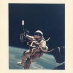 James McDivitt, Ed White sobre Nuevo México en el primer paseo espacial estadounidense, Gemini 4, 3 de junio de 1965