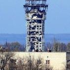 La foto de la torre de control desde la ciudad oriental de Donetsk donde siguen los combates.