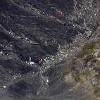 Vista aérea del lugar donde se ha producido el accidente. Se pueden ver los restos del avión
