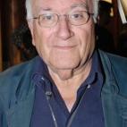 El director de cine Vicente Aranda falleció el martes 26 de mayo en Madrid a los 88 años. Famoso por películas Amantes (1991), Juana la Loca (2001) o La pasión Turca (1994), Aranda obtuvo el Premio Nacional de Cinematografía en 1988, ganó ...