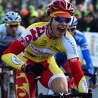 El ciclista belga Antoine Demoitié falleció el 27 de marzo tras ser arrollado por una moto de carrera durante la clásica belga Gante-Wevelgem.