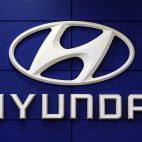 Es evidente que el fabricante de autom&oacute;viles, Hyundai, es conocido por su famosa 'h', pero tambi&eacute;n esconde un detalle que suele pasar desapercibido. Los huecos azules que forman la letra representan a dos manos que van a juntarse, ...