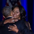 En su último discurso como presidente, Barack Obama no pudo evitar dirigirse a su mujer. "Me has hecho sentir orgulloso a mí y a este país", afirmó.