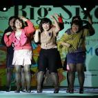 SEOUL, SOUTH KOREA - SEPTEMBER 23:  South Korean models preform on the runway during the 2006 Big Size fashion show entitled 'I Love Me' September 23, 2006 in Seoul, South Korea. 19 ordinary plus-sized women took part in this fashion show.  (Pho...