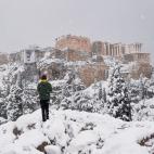 La Acrópolis de Atenas, tomada por la nieve