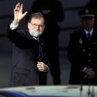 El expresidente del gobierno Mariano Rajoy, a su llegada al Congreso de los Diputados, en el que se celebra esta mañana la solemne conmemoración del 40 aniversario de la Constitución, un 6 de diciembre en que coinciden, de forma excepcional, ...