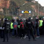 Amanece en Cataluña con cortes en las carreteras por las protestas.