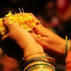 Cualquier ocasión es buena para conocer la India, por eso un festival hindú como Ganesh Chaturthi es una excusa perfecta para visitar Bombay. Celebrado en honor del dios Ganesh conmemorando su nacimiento. Prueba el modak, un dulce tradicional,...