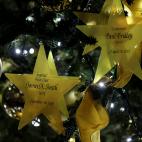 El &Aacute;rbol de las Estrellas doradas, en honor de los ca&iacute;dos del ej&eacute;rcito de EEUU.