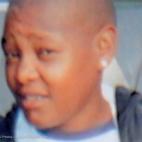 KwaThema, Sudáfrica. 1987 – 24 Abril 2011. En 2011, con 24 años de edad, la activista lesbiana Noxolo Nogwaza fue brutalmente asesinada de camino a casa tras pasar la noche con sus amigos. Su(s) agresor(es) la violó, torturó y golpeó ha...