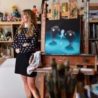 Retrato de la artista e ilustradora estadounidense Tara McPherson en su estudio de Nueva York, el 24 de agosto de 2013. (Joby Sessions/Computer Arts Magazine/Getty Images)