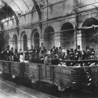 Londres puede presumir de tener el primer metro de la historia. Los primeros pasajeros lo empezaron a disfrutar a partir del a&ntilde;o 1862.