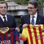 El presidente de la Generalitat siente predilección por el club culé. No obstante, siempre se ha mostrado muy respetuoso con el Espanyol. Su presencia en el Camp Nou es constante.