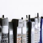 Los primeros celulares costaban  $3,000 cada uno y tenían una batería que duraba 20 minutos.