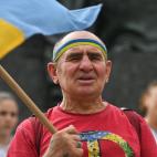 Oleh, un miembro de la di&aacute;spora ucraniana, en una de las concentraciones por el D&iacute;a de la Independencia