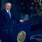 El expresidente sovi&eacute;tico en su discurso de aceptaci&oacute;n del Premio Nobel de la Paz.