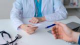Va al médico y no se puede creer lo que le dice el doctor cuando empieza a hablar con acento andaluz