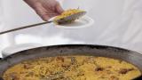 Un cocinero japonés gana en Valencia el concurso a la mejor paella del mundo
