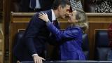 Sánchez se despide de Calviño en el Congreso: "Has aportado rigor, brillantez y audacia" al Gobierno