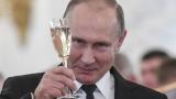 Putin presume del golpe al alcohol en Rusia
