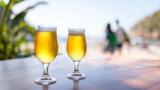 La cerveza canaria explota contra su dueño belga