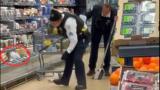 Entra en un Aldi de Chicago, ve a la policía y al descubrir lo que hacen se lleva una sorpresa mayúscula