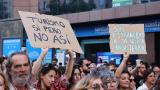 Mallorca se une contra el turismo en una dura carta: "Sois la fuente del problema", "ya no somos hospitalarios"