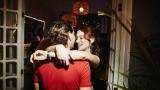 La fundadora de una agencia para buscar pareja sentencia el color que jamás debes llevar a una primera cita